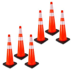ROAD SAFETY CONES